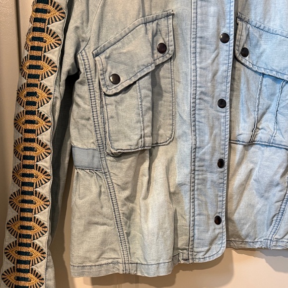 Free People Light Blue Denim Jacket with Black and Brown Embroidery - Picture 4 of 8